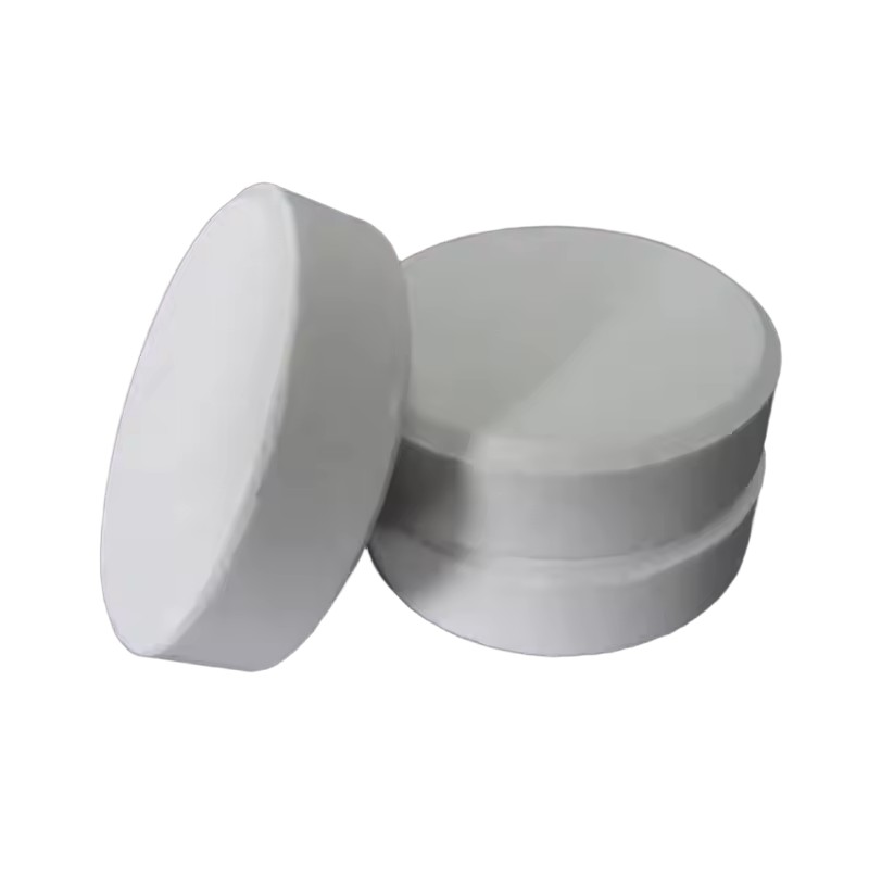 Jaką kluczową rolę odgrywa TCCA (kwas trichloroizocyjanobowy) w obróbce i dezynfekcji wody?